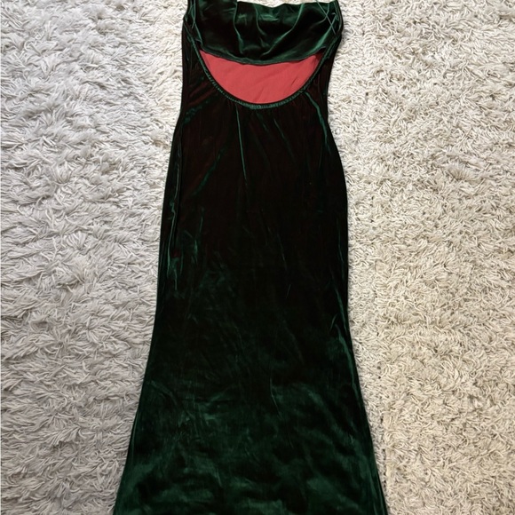 Beige Botany Elegant Green Velvet Evening Gown  Size M - Picture 6 of 9